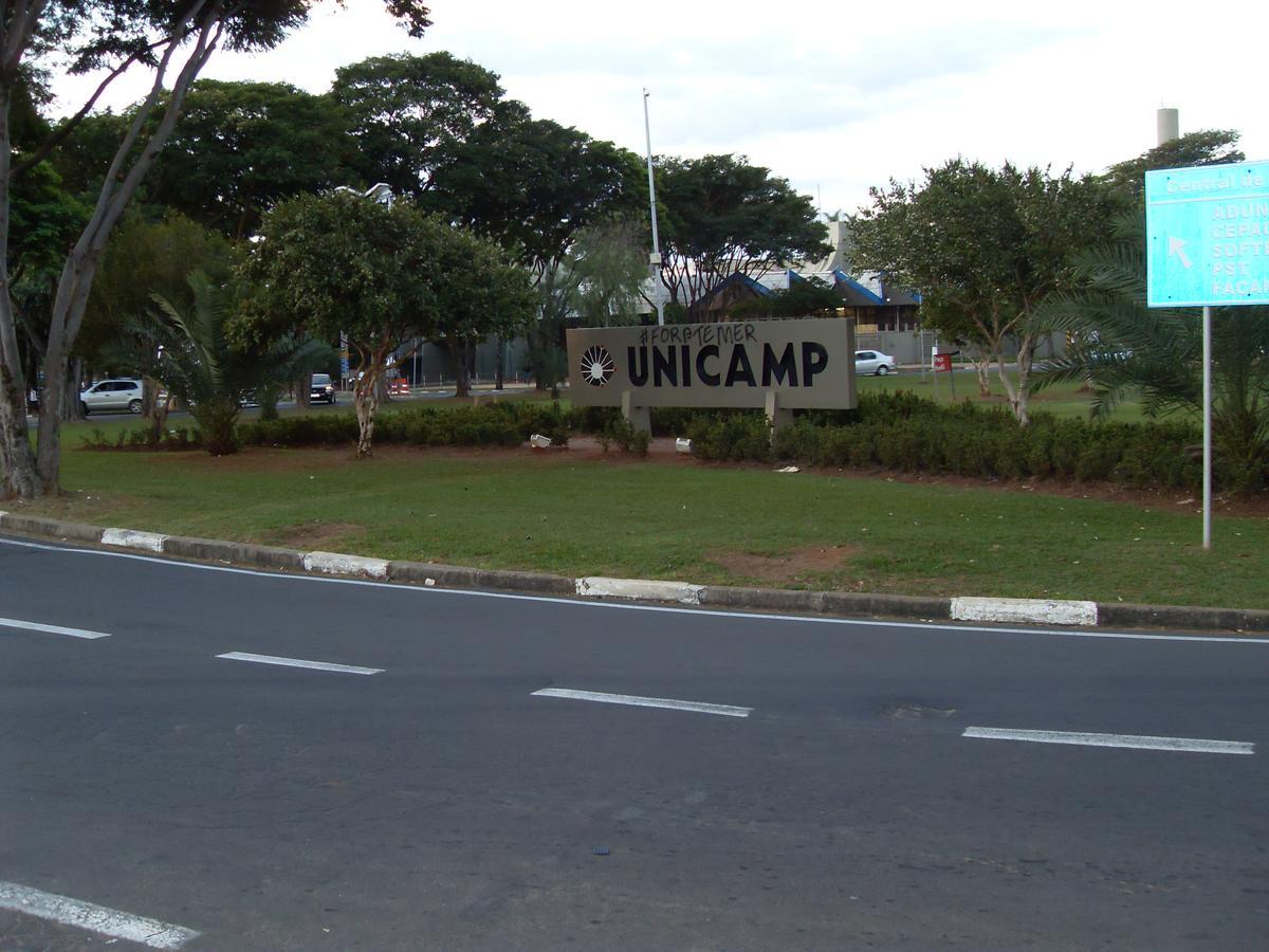 Unibarao Hotel -Proximo As Universidades Unicamp-Puc-Hospitais -Bancos-Restaurantes-Praca Capital -Shopping Dom Pedro - Expo Dom Pedro-Ceasa كامبيناس المظهر الخارجي الصورة